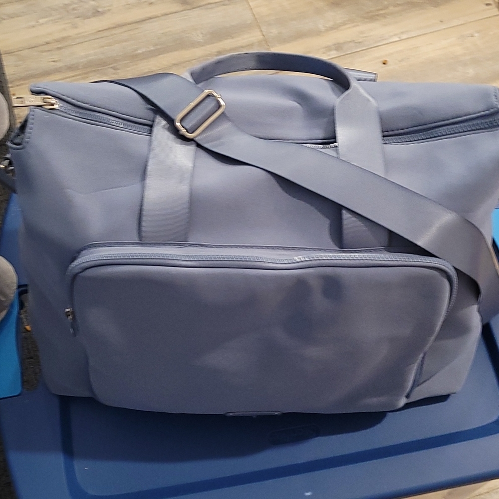 NWT madden girl carry all tote